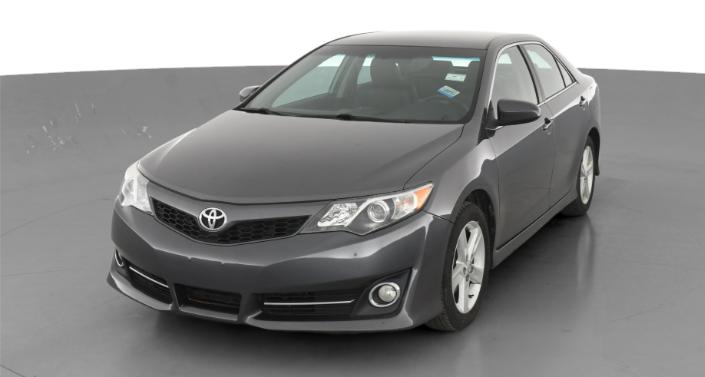 2014 Toyota Camry SE -
                Lorain, OH