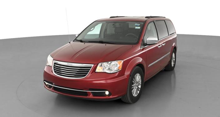 2016 Chrysler Town & Country S -
                Beverly, NJ