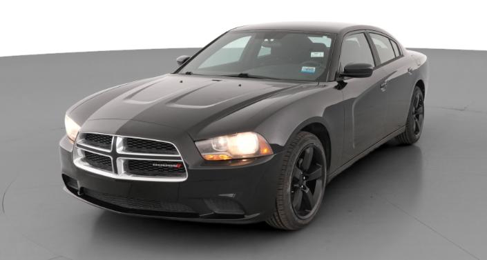 2013 Dodge Charger SE Hero Image