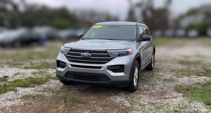 2022 Ford Explorer XLT Hero Image