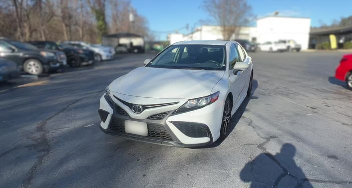 2024 Toyota Camry SE -
                Greensboro, NC