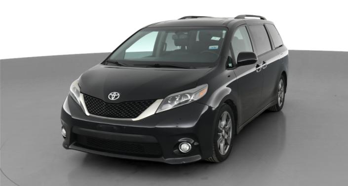 2017 Toyota Sienna SE -
                Lorain, OH