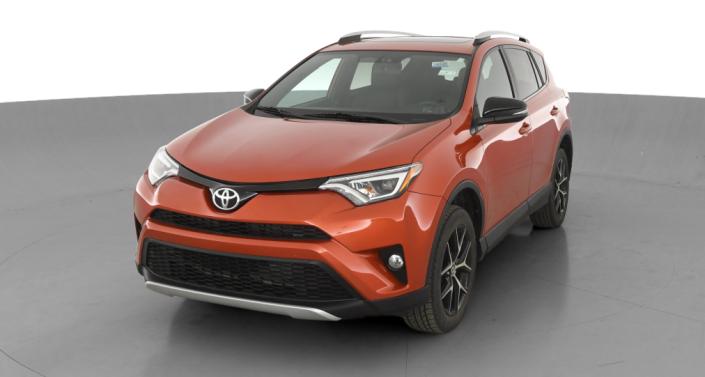 2016 Toyota RAV4 SE Hero Image