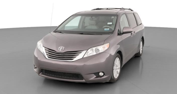Thumbnail: 2013 Toyota Sienna - 1