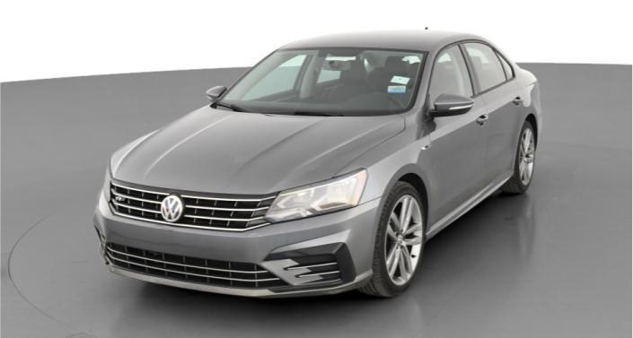 2018 Volkswagen Passat R-Line -
                Auburn, GA