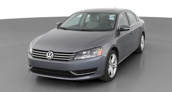 2014 Volkswagen Passat SE Hero Image