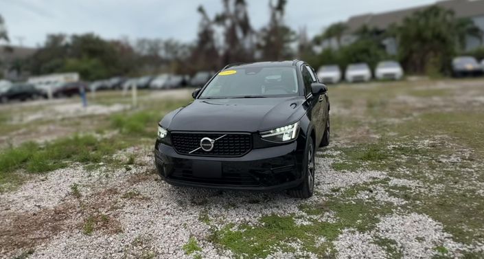 2024 Volvo XC40 B5 Core -
                Haines City, FL