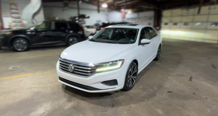 2020 Volkswagen Passat SEL -
                Ashburn, VA