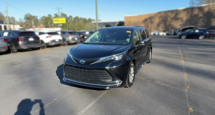 2024 Toyota Sienna XLE -
                Concord, NC