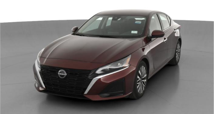 2023 Nissan Altima SV Hero Image