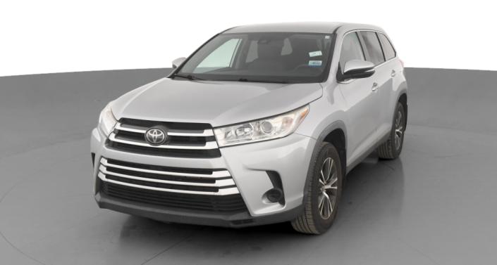 2019 Toyota Highlander LE -
                Indianapolis, IN