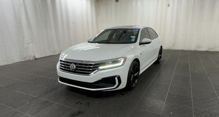 2021 Volkswagen Passat R-Line -
                North Las Vegas, NV