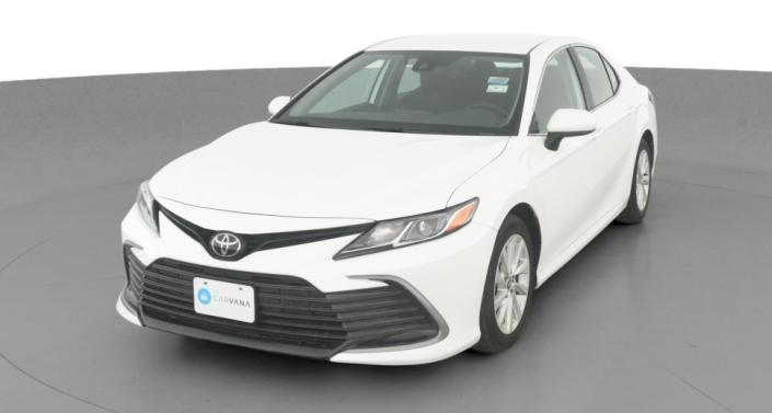 2024 Toyota Camry LE -
                Hebron, OH