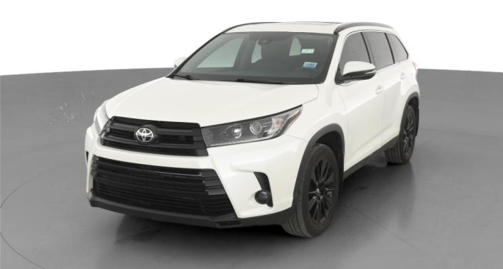 2019 Toyota Highlander SE -
                Lorain, OH