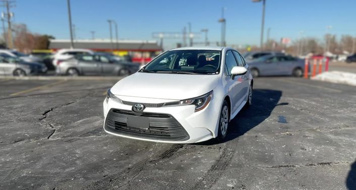 2024 Toyota Corolla LE Hero Image