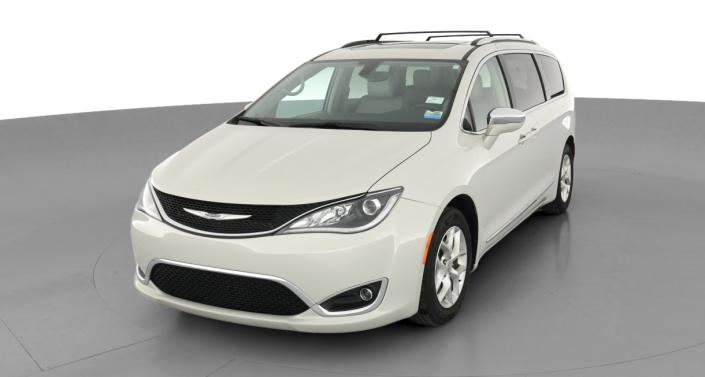 2020 Chrysler Pacifica Limited -
                Trenton, OH