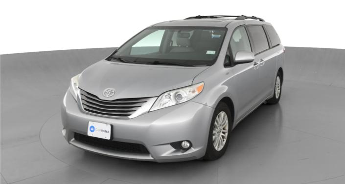 2017 Toyota Sienna XLE Hero Image