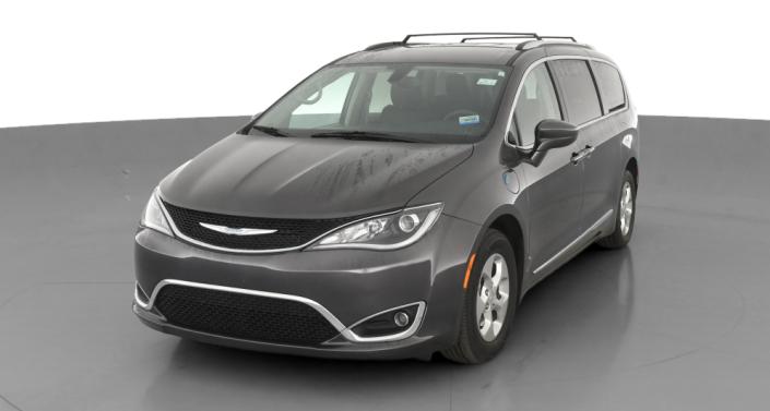 2020 Chrysler Pacifica Hybrid Touring L -
                Wheatland, OK