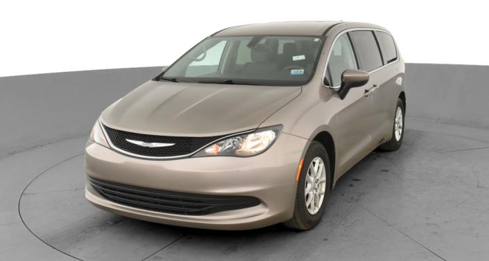 2017 Chrysler Pacifica Touring -
                Indianapolis, IN