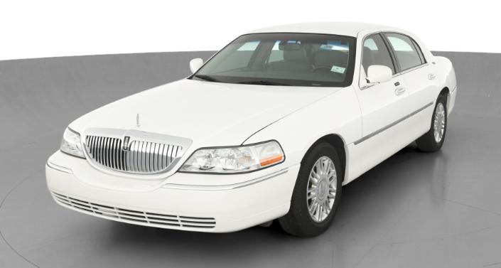 2009 Lincoln Town Car Signature Limited -
                Colonial Heights, VA