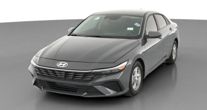 2024 Hyundai Elantra SE Hero Image