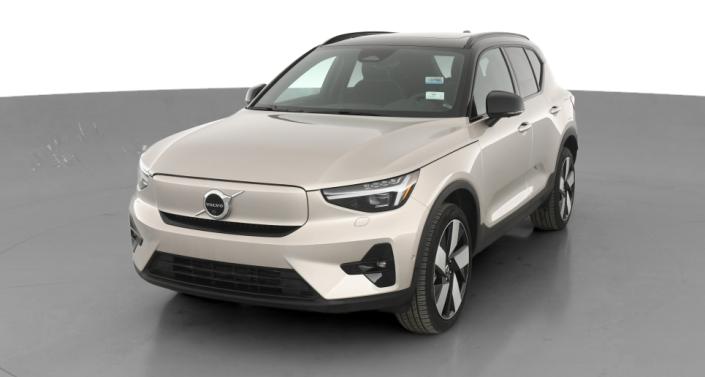 2023 Volvo XC40 Recharge Ultimate -
                Lorain, OH