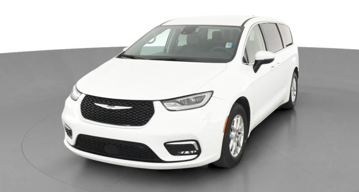 2023 Chrysler Pacifica Touring L -
                Haines City, FL