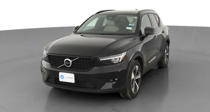 2023 Volvo XC40 B5 Plus -
                Indianapolis, IN