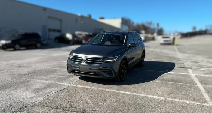 2024 Volkswagen Tiguan SE -
                Colonial Heights, VA