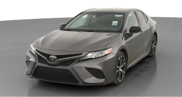 2018 Toyota Camry SE -
                Indianapolis, IN