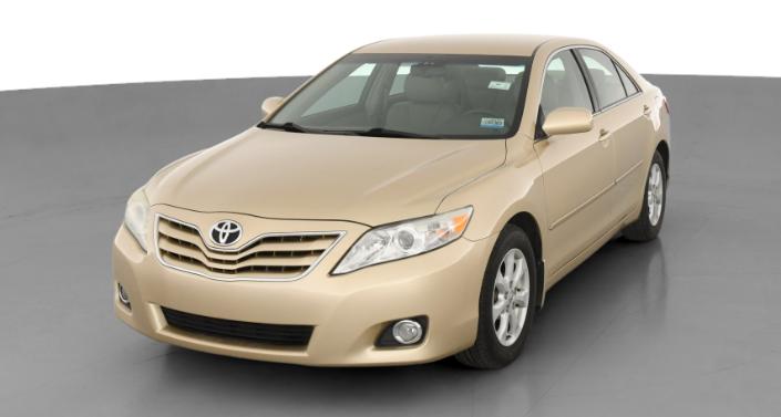 2011 Toyota Camry LE -
                Kansas City, MO