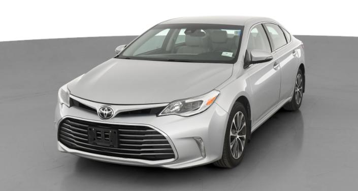 2018 Toyota Avalon XLE -
                Kansas City, MO