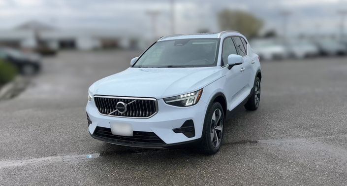 2024 Volvo XC40 B5 Core -
                Rocklin, CA