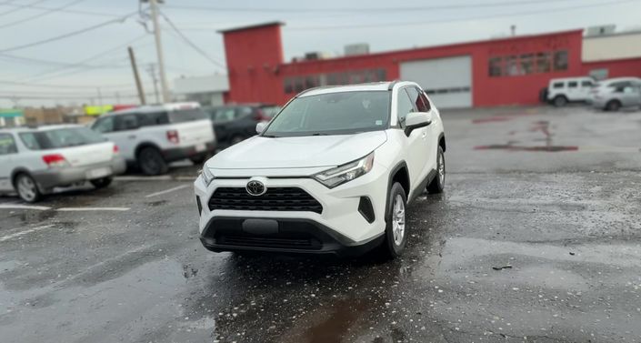 2023 Toyota RAV4 XLE -
                Yaphank, NY