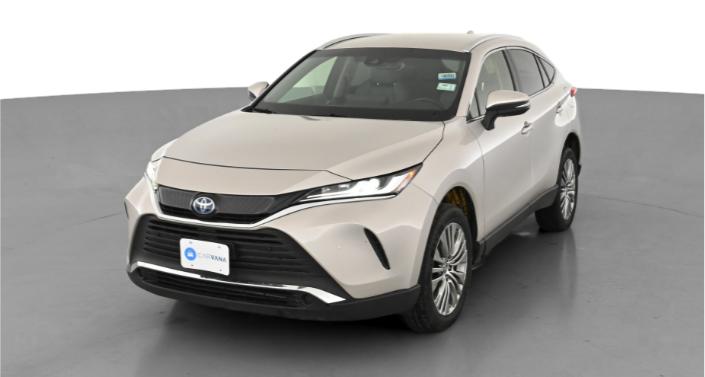 2022 Toyota Venza XLE Hero Image