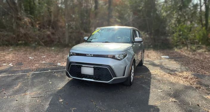 2024 Kia Soul LX Hero Image