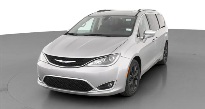 2017 Chrysler Pacifica Limited -
                Concord, NC