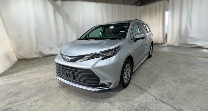 2024 Toyota Sienna XLE -
                Houston, TX