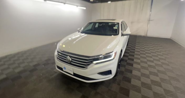 2021 Volkswagen Passat SE -
                Framingham, MA