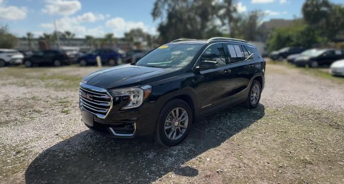 2024 GMC Terrain SLT Hero Image