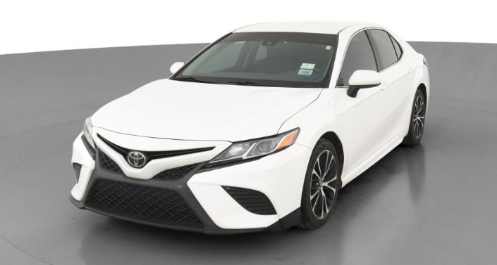 2018 Toyota Camry SE -
                Indianapolis, IN