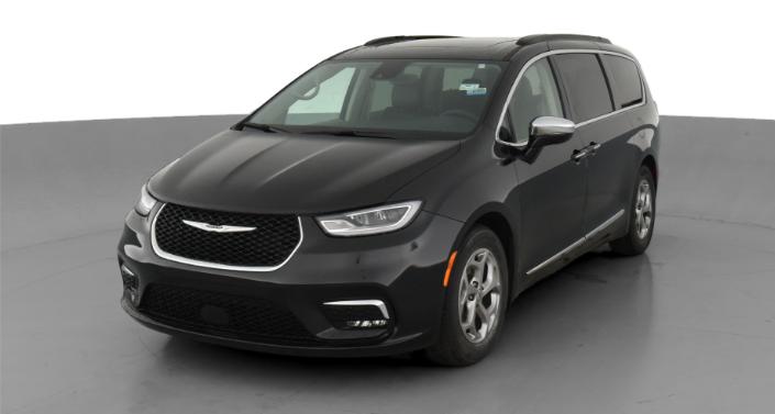 2023 Chrysler Pacifica Limited -
                Concord, NC