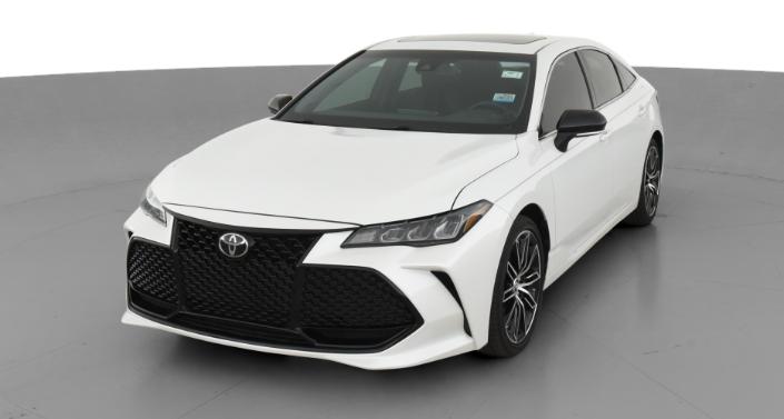 2019 Toyota Avalon XSE Hero Image