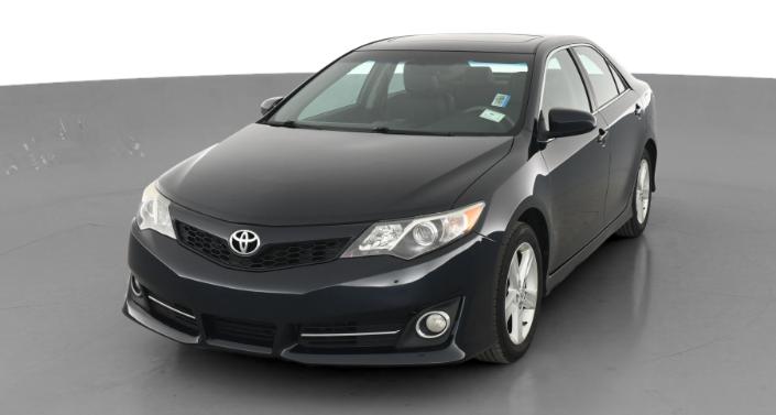 2013 Toyota Camry SE -
                Lorain, OH