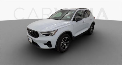 2024 Volvo XC40