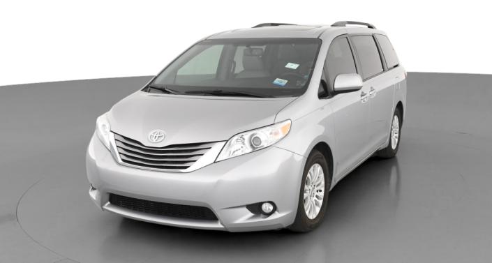 Thumbnail: 2016 Toyota Sienna - 1