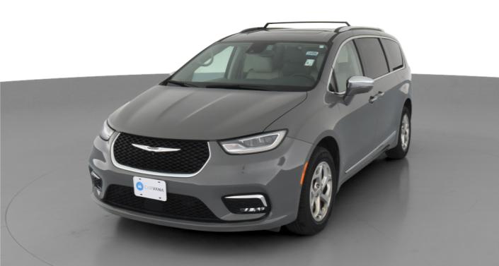 2021 Chrysler Pacifica Limited -
                Lorain, OH