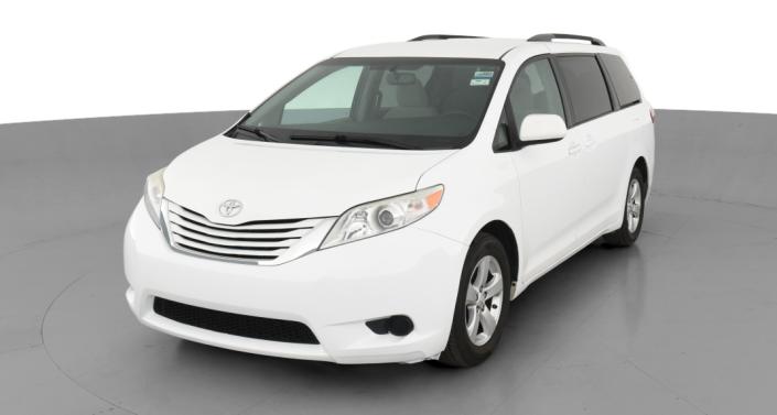 2017 Toyota Sienna LE -
                Concord, NC