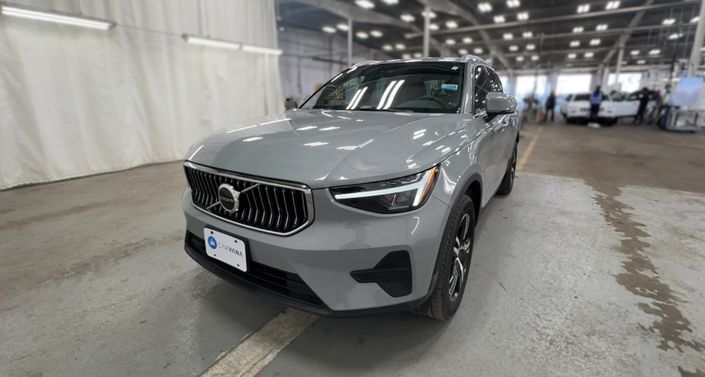 2024 Volvo XC40 B5 Core -
                Kansas City, MO