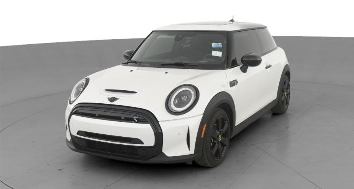 2024 MINI Cooper Hardtop SE -
                Hebron, OH